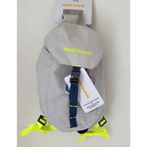 Nathan Limitless Run Sling 6 L | Vapor Gray and Finish Lime Running Training
